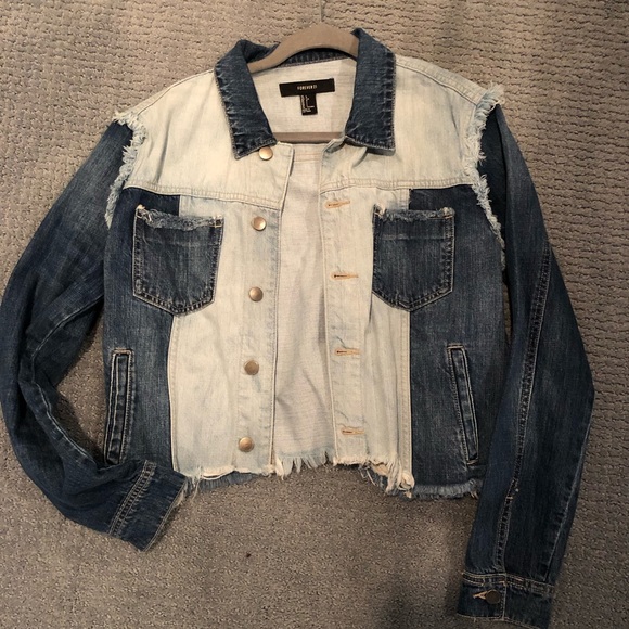 Forever 21 Jackets & Blazers - Forever 21 jean jacket